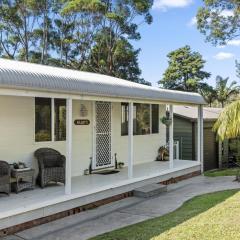 Jillby's House - 3 BR home near Narrawallee Beach