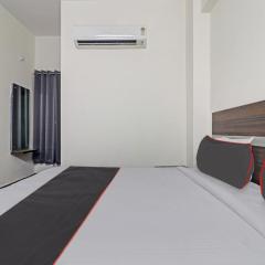 Collection O SS Metro Ritz