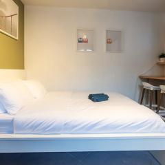 98 Aparthotel - Botanique 1