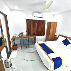 Keerthis Comforts - Airport pick up or Drop INR 449