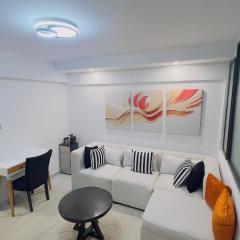 Cozy apartment in Westlands near Sarit Center & GTC