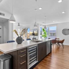 Amethyst Sky Loft - Elevated Two-Story Waterfront