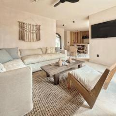 New Luxury Design Private Roof top Pool Walkable