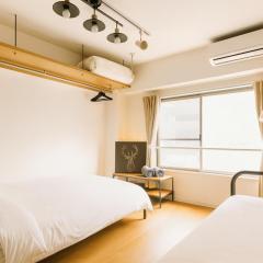 203 Modern Comfort in Shinjuku Triple Station Access Free Wi-Fi
