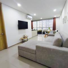 Apartamento moderno 2BD 2BA con terraza, Cerca del Mar y Centro 6
