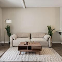 Chic Marina Oasis 5 star Amenities Central