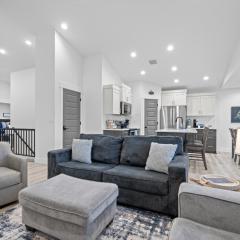 Peaceful Idaho Falls Stay Fire Table Sleeps 8