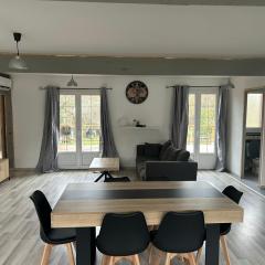 Maison de campagne très lumineuse au calme