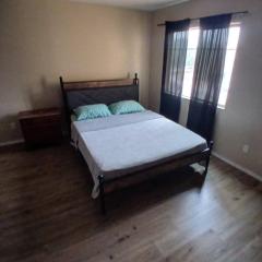 West Phoenix Value Room 4 Bennet