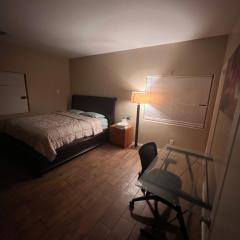 West Valley King Room 94th