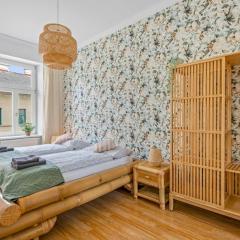 BOHO Dream Apartment 4BR AC Big