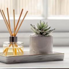 Skyway Luxury Stay with Jacuzzi