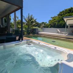 Phoenix Oasis, Family and Pet friendly, with private pool and spa