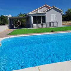 Nane Garden house with heat pool