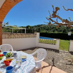 Casa adosada en L'Escala con terraza y parking privado, cerca de la playa - HISP-236-83