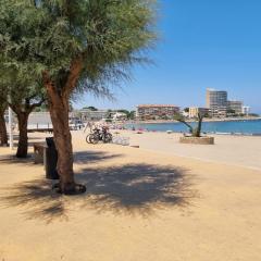 Apartamento cómodo en L'Escala con Wi-Fi y aire acondicionado, cerca de la playa - HISP-236-209