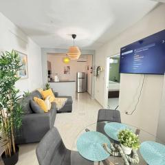 San Juan Oasis C3 Centrally located in front of the airport