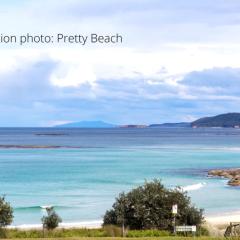 Retro Beach Cottage - classic surf getaway