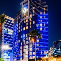 A Luxurious 1 Bedroom Apartment in Al barsha heights