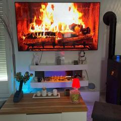 Maison cocooning , avec double jacuzzi et piscine