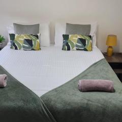 Ideal Lodgings in Radcliffe