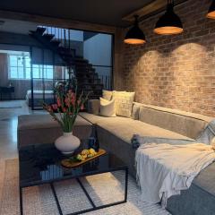 La Chula, Stylish Home in Condesa and Rooftop Bar