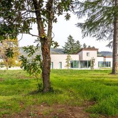 Nicolò e gli alberi Villino C