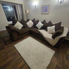 Apartment on De Parys Avenue, Bedford