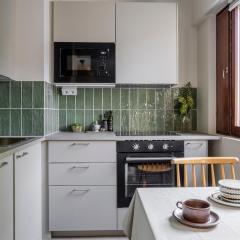 Stylish marine studio, balcony, parking in Lauttasaari