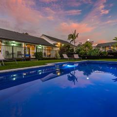 Ash Grove Boutique Motel