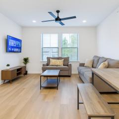 Cozy & Chic - Worker Friendly