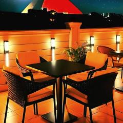 Pyramids & SphinX Grand Hotel