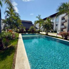 Oasis in Manzanillo PB pool terrace near beach