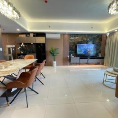 La Venezia Executive Home 7 adults Maximum Kids