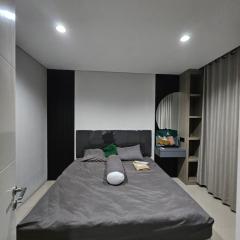 Omah Bubuya Syariah, Surabaya barat