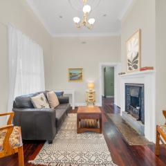 Bassett Cottage in Gawler South with 3 bedrooms and close to city train, shops and tavern