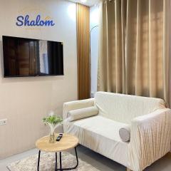 2 Bedroom Entire House, 5 minutes from Airport