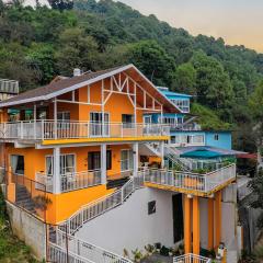 amã Stays & Trails - White Hackle General's Retreat