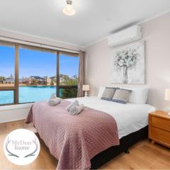 Stunning Lake View Townhouse-Dream Staycation