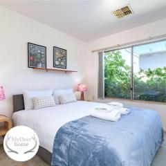 2BR Urban Nest Cosy & Central - Free Parking