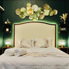 5-minute walk from Ashikaga Station, Simmons Queen size bed, barrier-free, Netflix, free parking, maximum 5 people