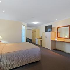 Villa Mirasol Motor Inn