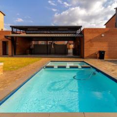 The Waterfall Nest 3 CB