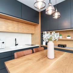 מול הים בקיסריה1