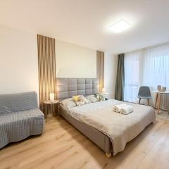 Simcity Bratislava I FREE PARKING,24 7 self check-in, balcony, quiet location with easy transportation to city square