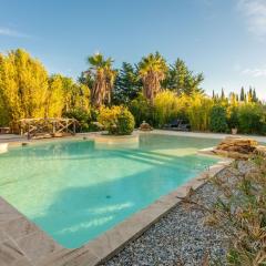 L'Arbousier -Le Mas des Bouteillans