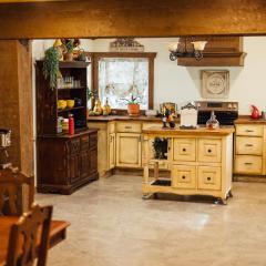 Escape to Villa Serena