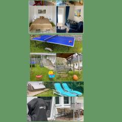 2 Zimmer Ferienwohnung mit Terrasse Grill Schaukel Tischtennis fußläufig zu S-Bahn nach München und See