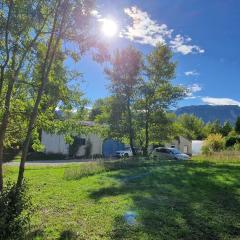 Villa attrayante avec piscine privée à Montlaur-en-Diois