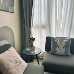 Cozy studio with Komtar view at 22 Macalisterz